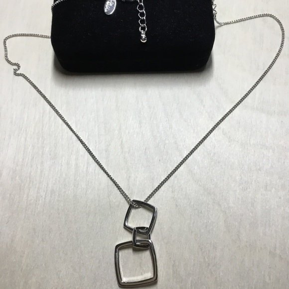 Lia Sophia Jewelry - Lia Sophia Necklace. Lia Sophia Jewelry - Lia Sophia Necklace.